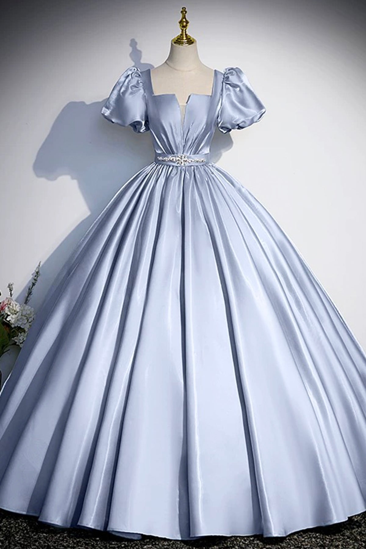 Ball Gown Elegant Short Sleeve Floor Length Formal Dress A-Line Satin Princess Evening Dress