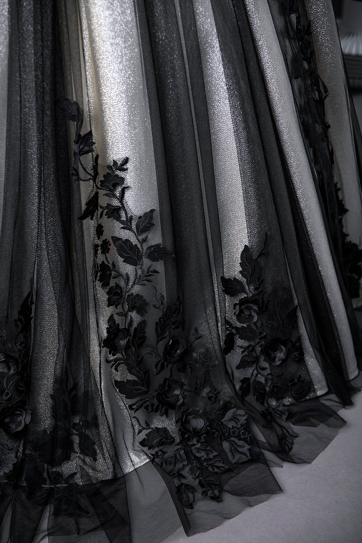 Black and Sliver Prom Dress A-Line Square Neckline Short Sleeve Floor-Length Formal Dresses