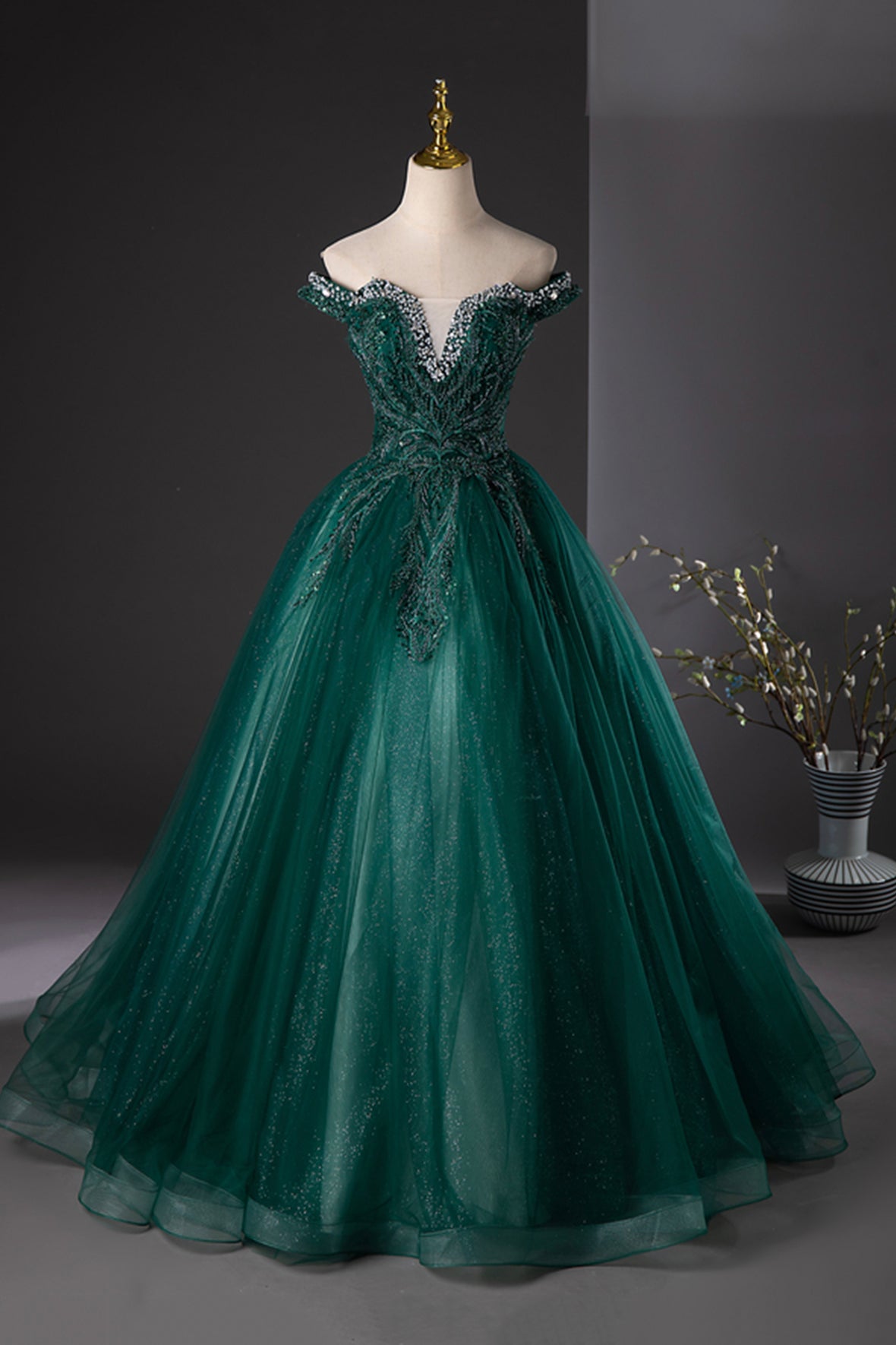 Green Princess Ball Gown Green Lace Up Tulle Prom Dress A-Line Evening Party Dress