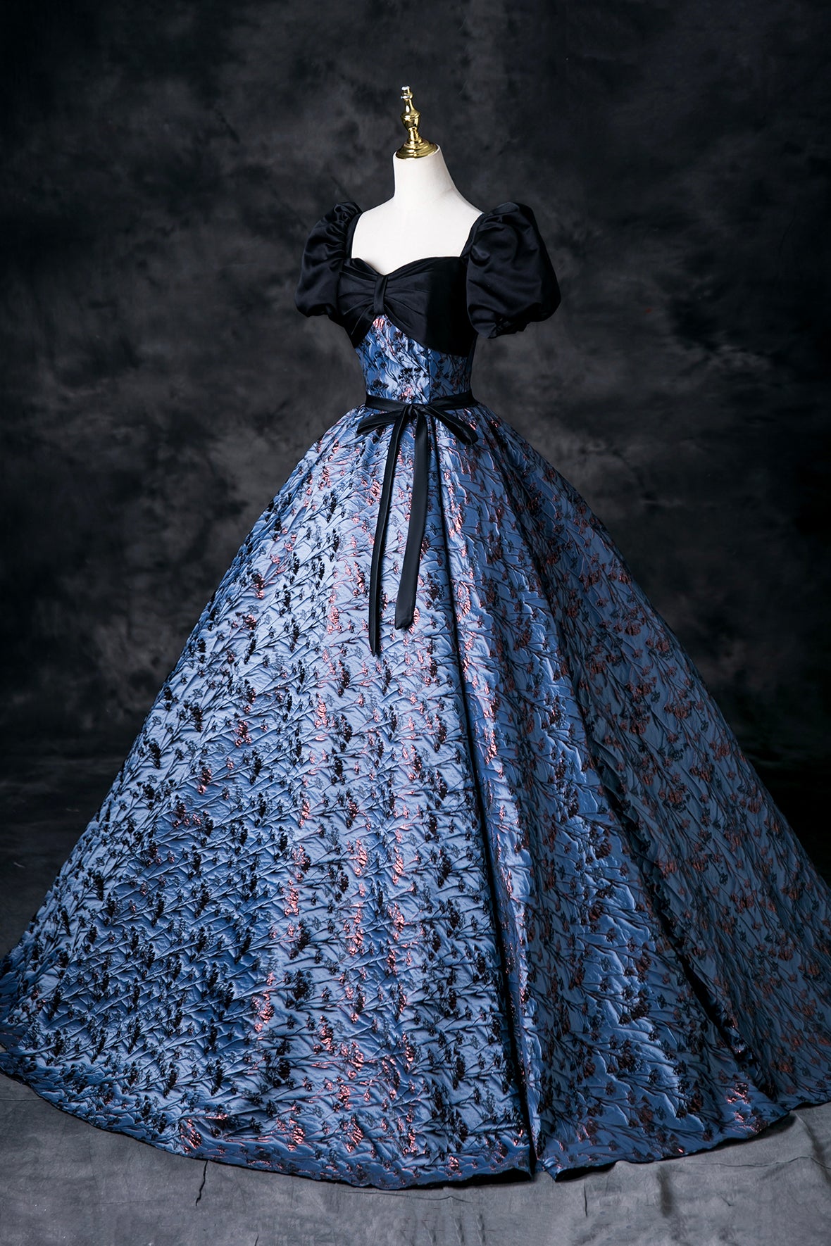 Retro Blue Printing Prom Dress A-Line Short Sleeve Sash Floor-Length Prom Formal Dress