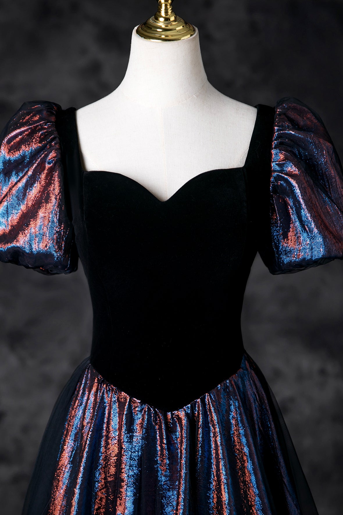 Black Multi-Colors Prom Dresses A-Line Short Sleeve Backless Formal Dresses