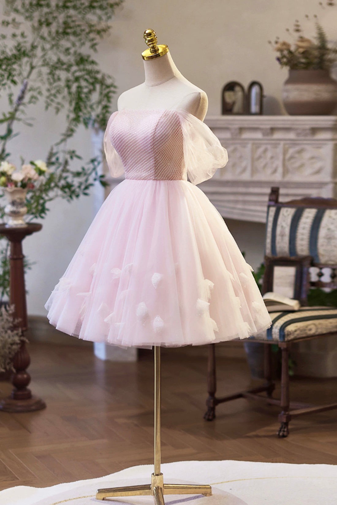 Beautiful Pink Homecoming Graduation Dress A-Line Off Shoulder Knee Length Party Dress