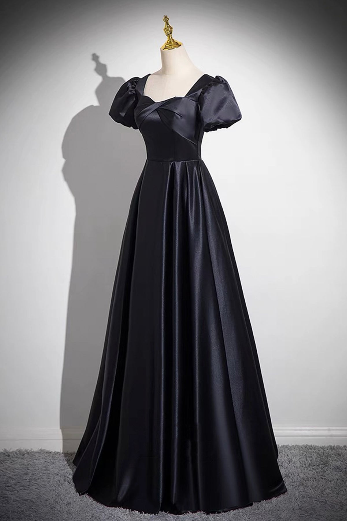 Women's Party Dress Black Satin Floor Length Short Sleeve Evening Formal Dress