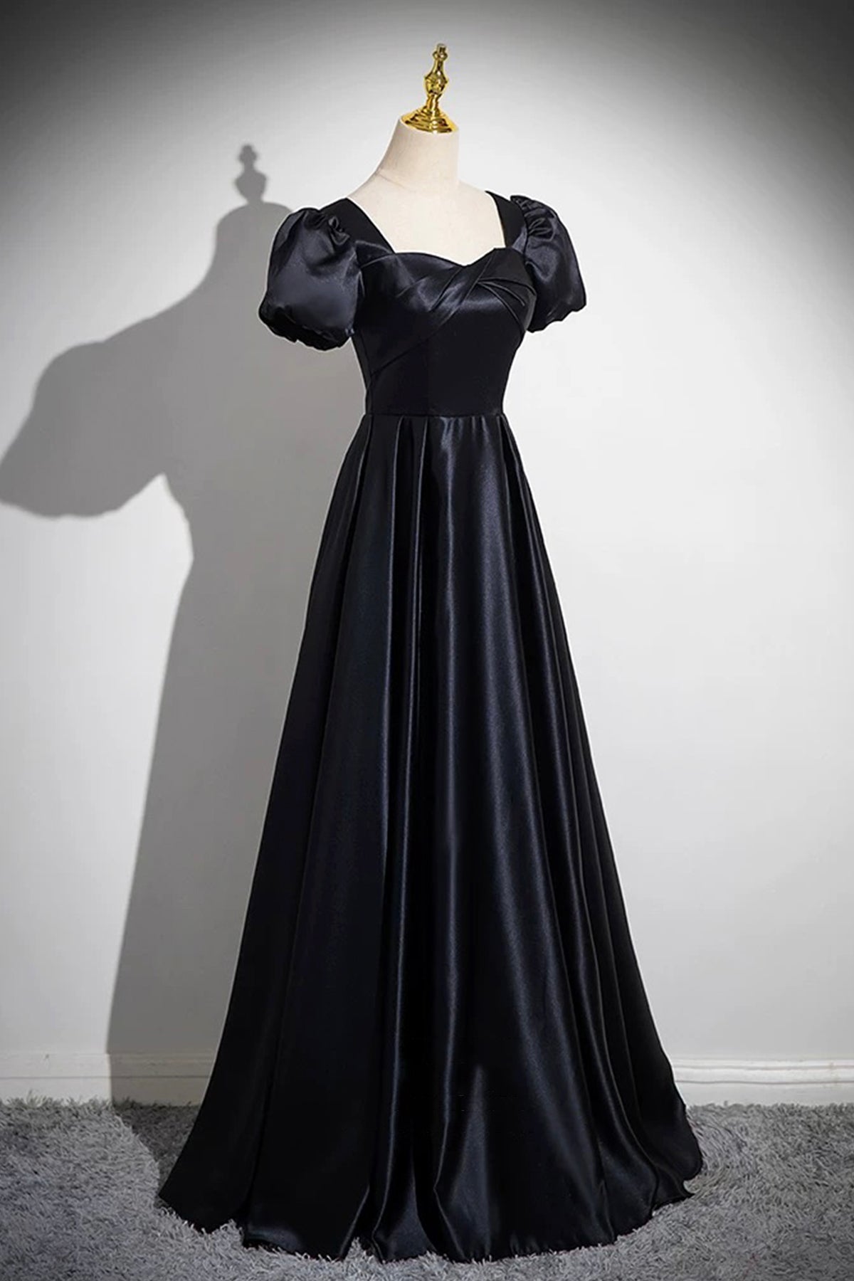 Women's Party Dress Black Satin Floor Length Short Sleeve Evening Formal Dress