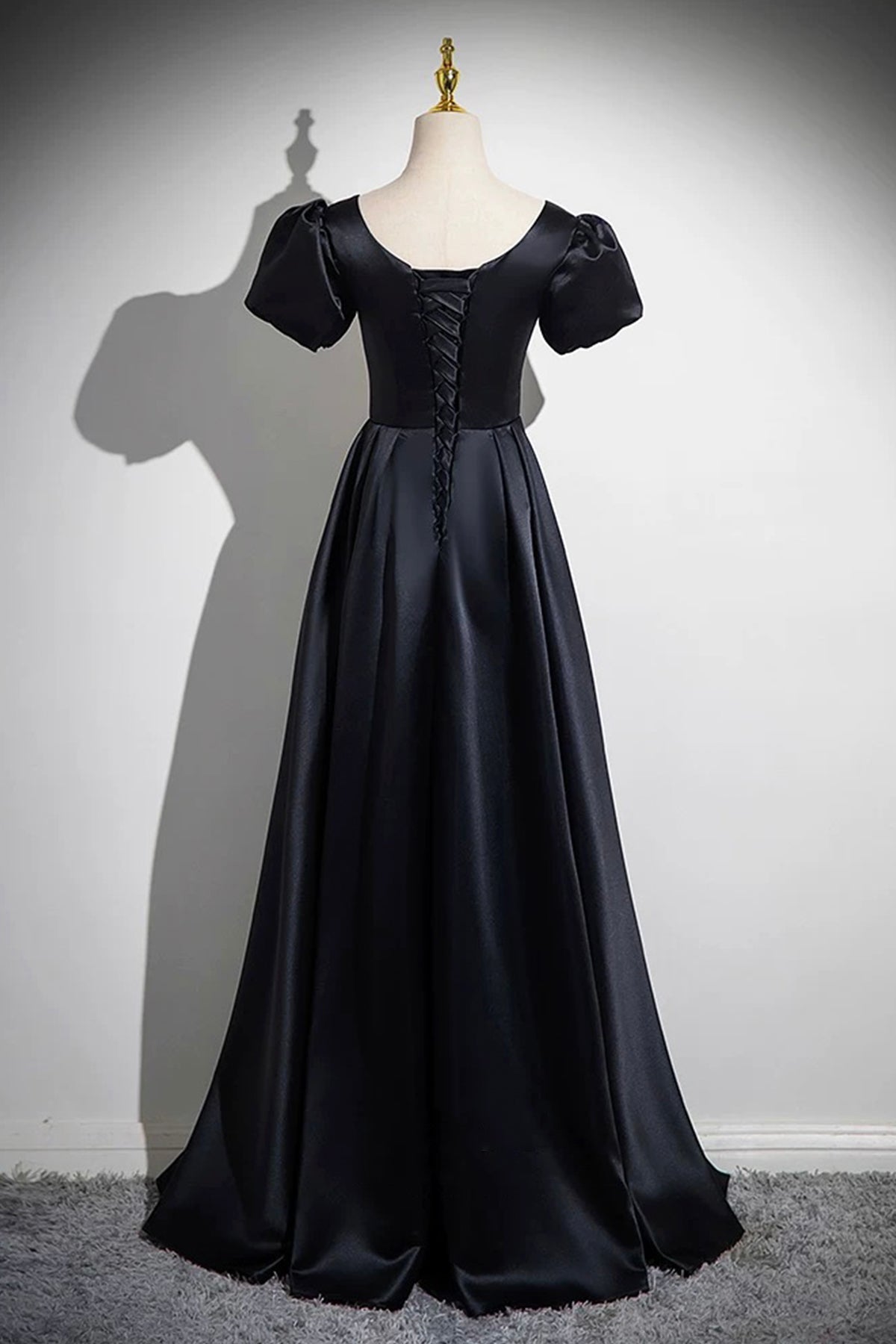 Women's Party Dress Black Satin Floor Length Short Sleeve Evening Formal Dress