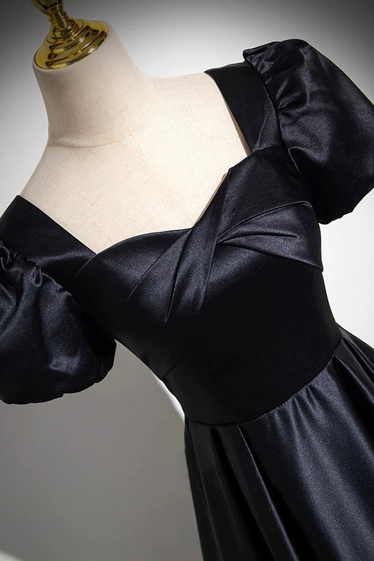 Women's Party Dress Black Satin Floor Length Short Sleeve Evening Formal Dress