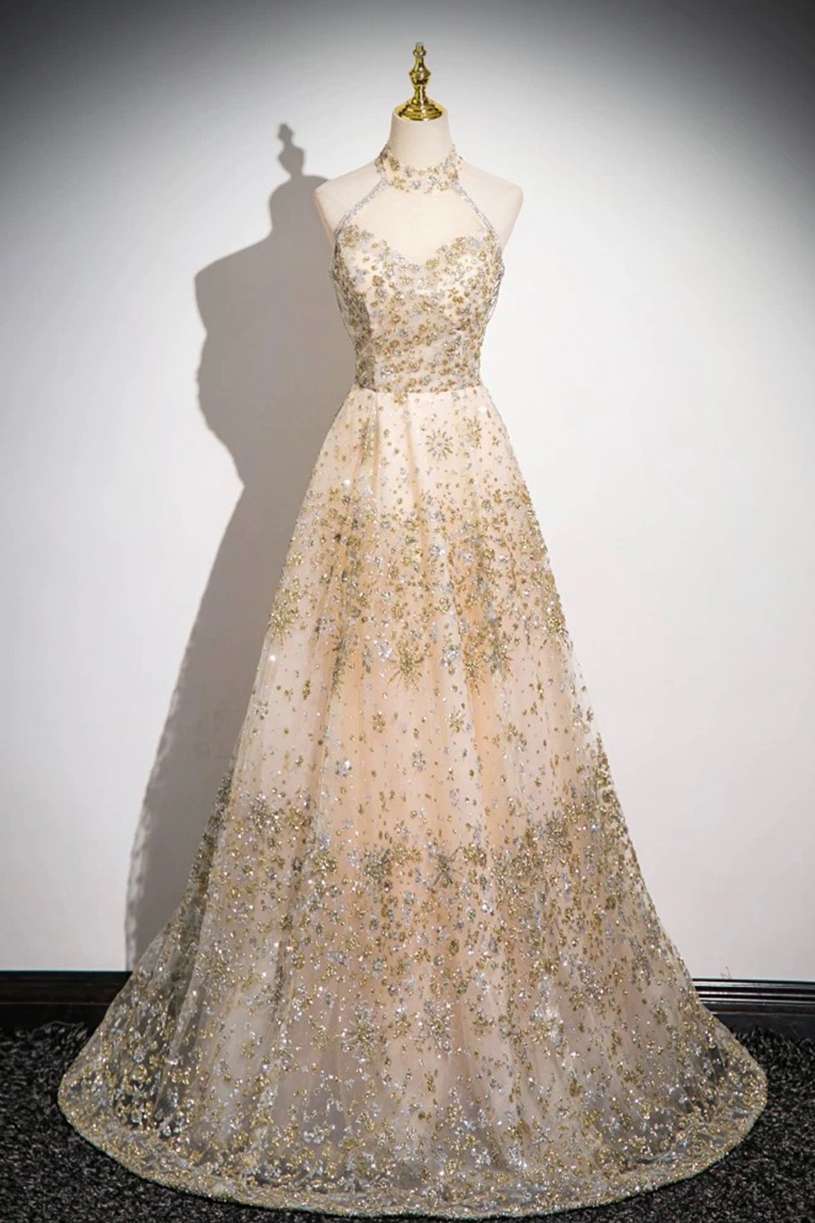 Champagne Sequins Party Dress A-Line Halter Neck Backless Formal Dress