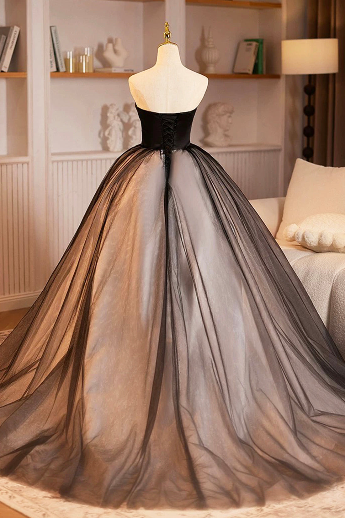 Black Corset Evening Dress Luxury Black Princess Formal Dress A-Line Tulle Sweet 16 Birthday Party Gown