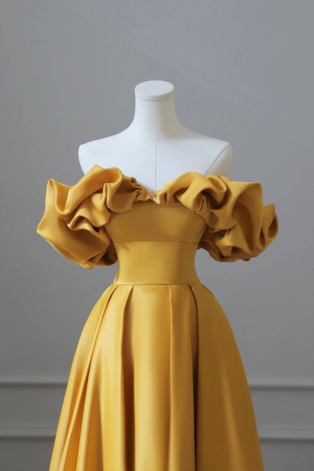 Charming Yellow Satin Floor Length A-Line Evening Formal Dress Women's Party Dress