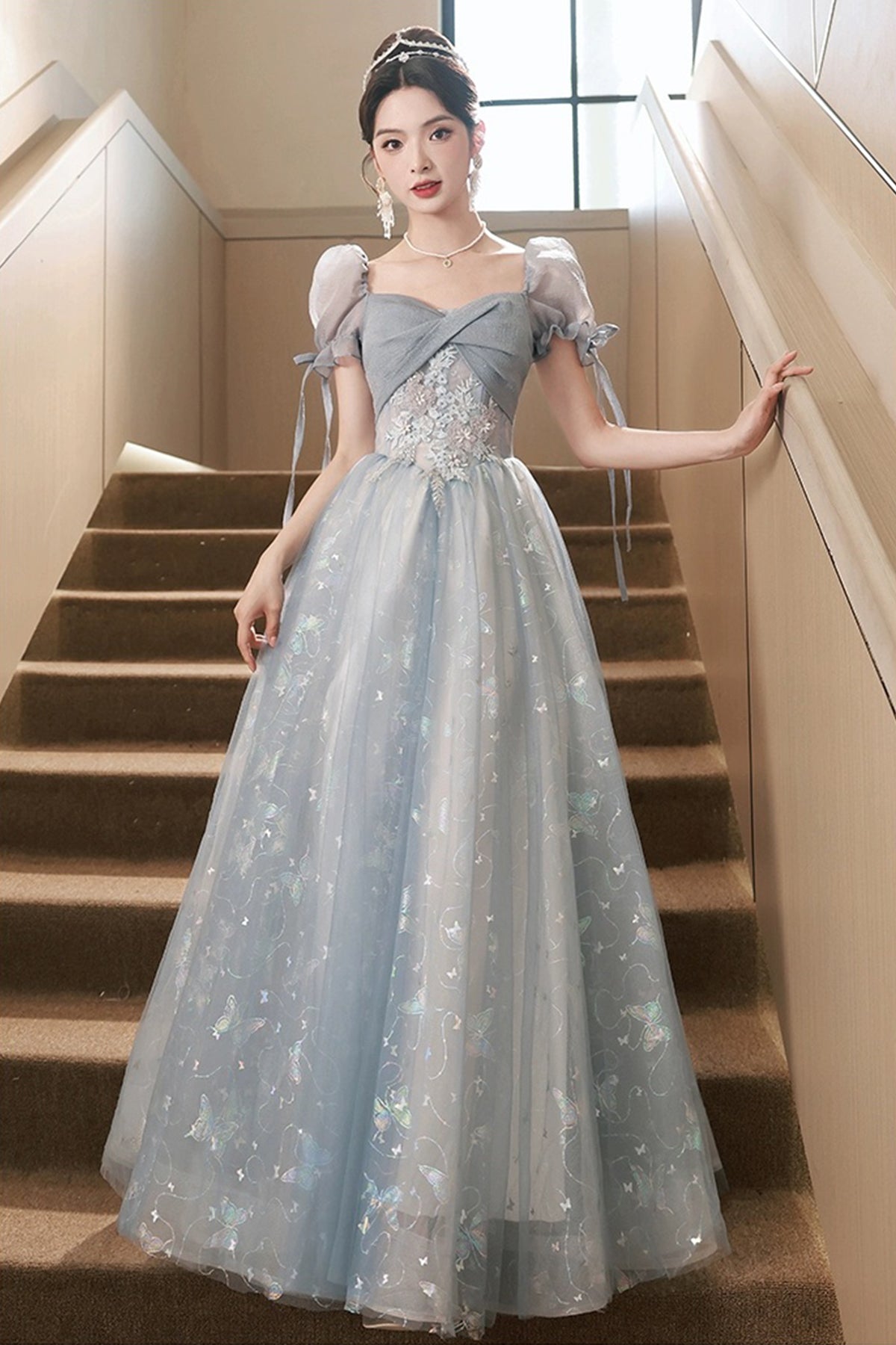 Beautiful Blue Lace Flower Butterfly Prom Dresses A-Line Princess Short Sleeve Backless Floor Length Prom Formal Dresses