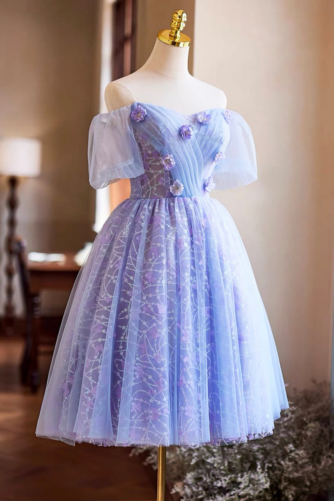 Beautiful Lavender Sequins Homecoming Graduation Dress A-Line Off Shoulder Short Sleeve Knee Length Party Dress