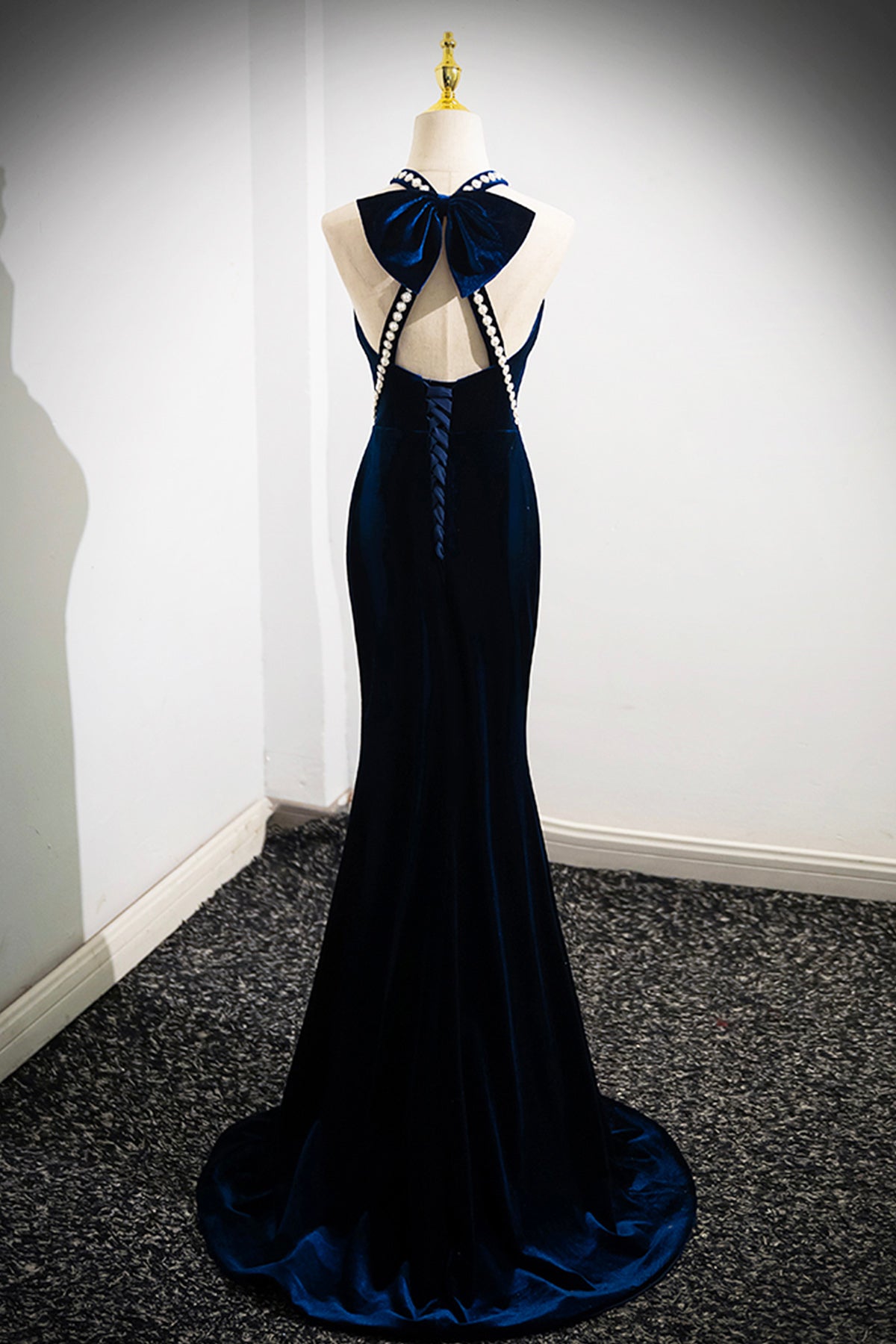 Blue Evening Dress Mermaid Velvet Prom Dress Blue Backless Party Dress with Bow