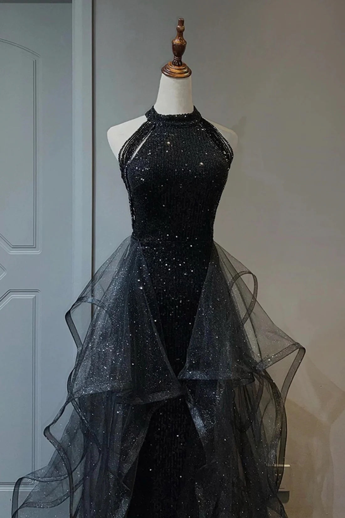 Shiny Black Tulle Sequins Long Prom Dress Banquet Gown Halter Tulle Ruffles Formal Dress