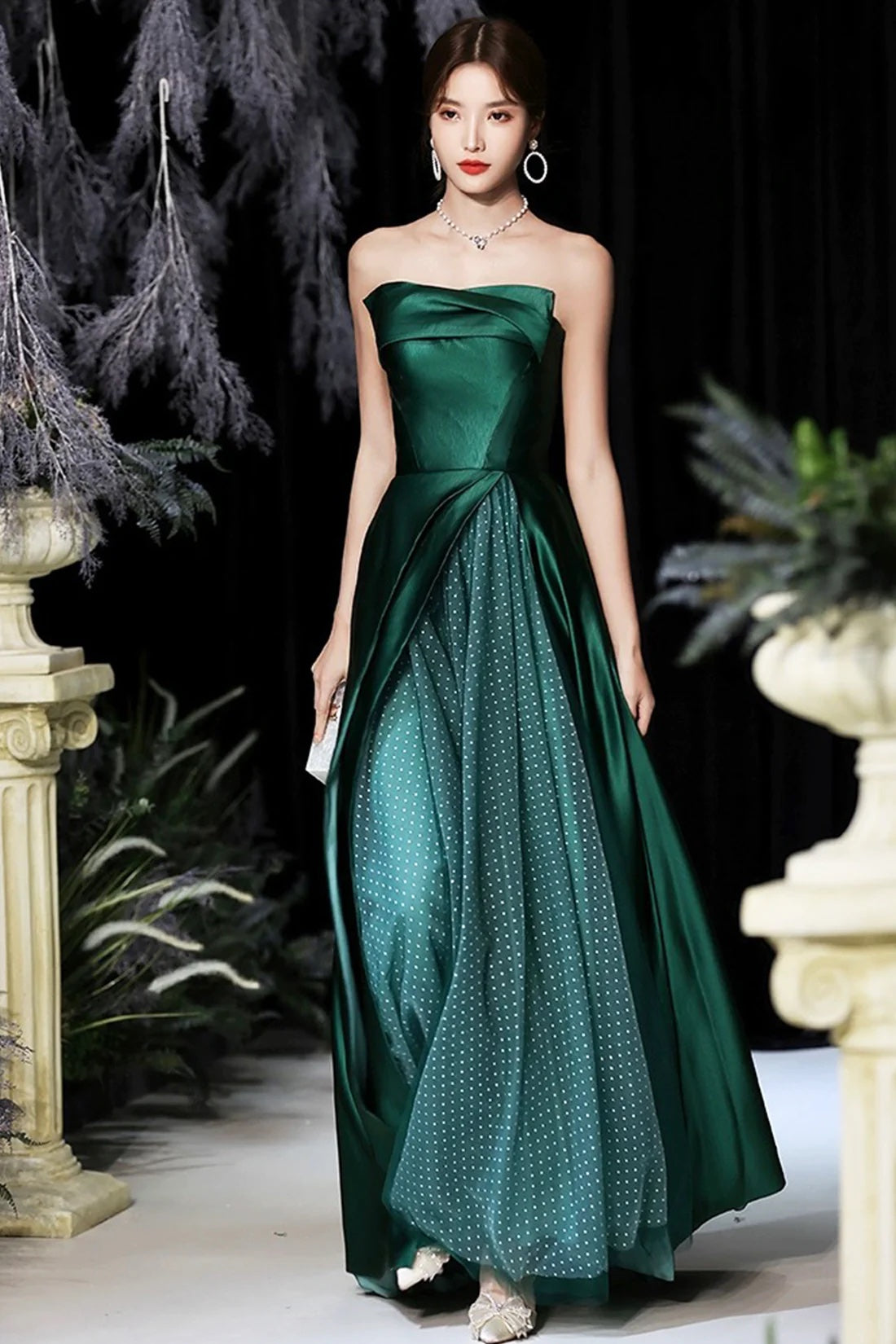 Evening Dress A-Line Strapless Satin Fabric Floor Length Pleated Formal Party Dress Forest Green Pageant Dress