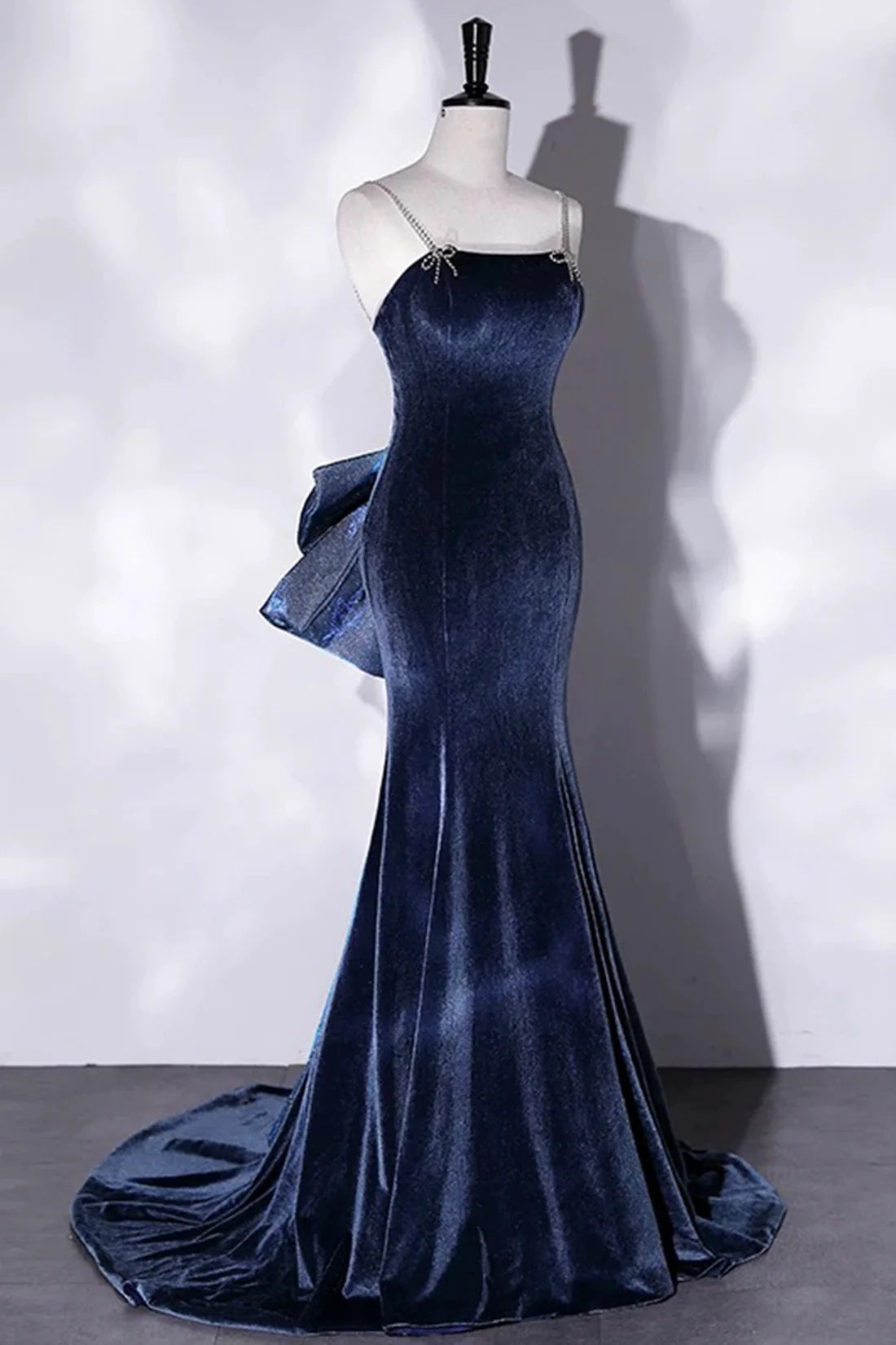 Evening Dress Mermaid Velvet Floor Length Prom Dress Blue Spaghetti Strap Backless Party Dress