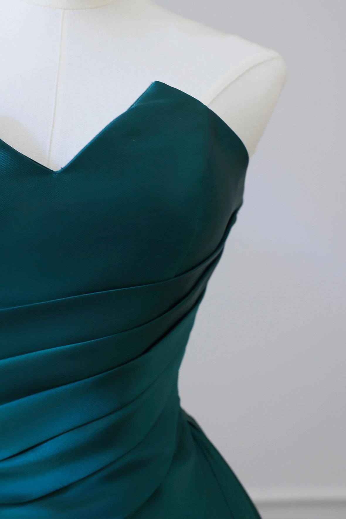 Simple Blue Satin Pleated Long Party Dress A-Line Strapless Prom Dress with Slit