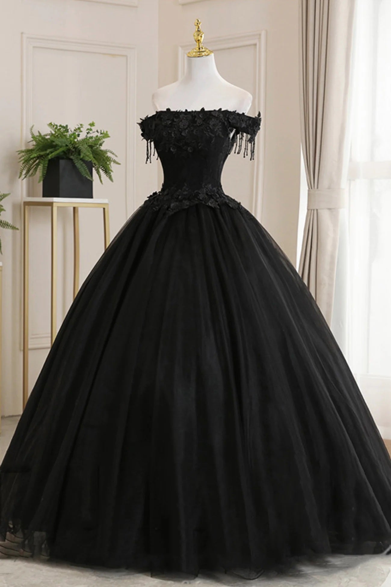 Black Ball Gown A-Line Corset Lace Floor Length Formal Dress Princess Evening Dress