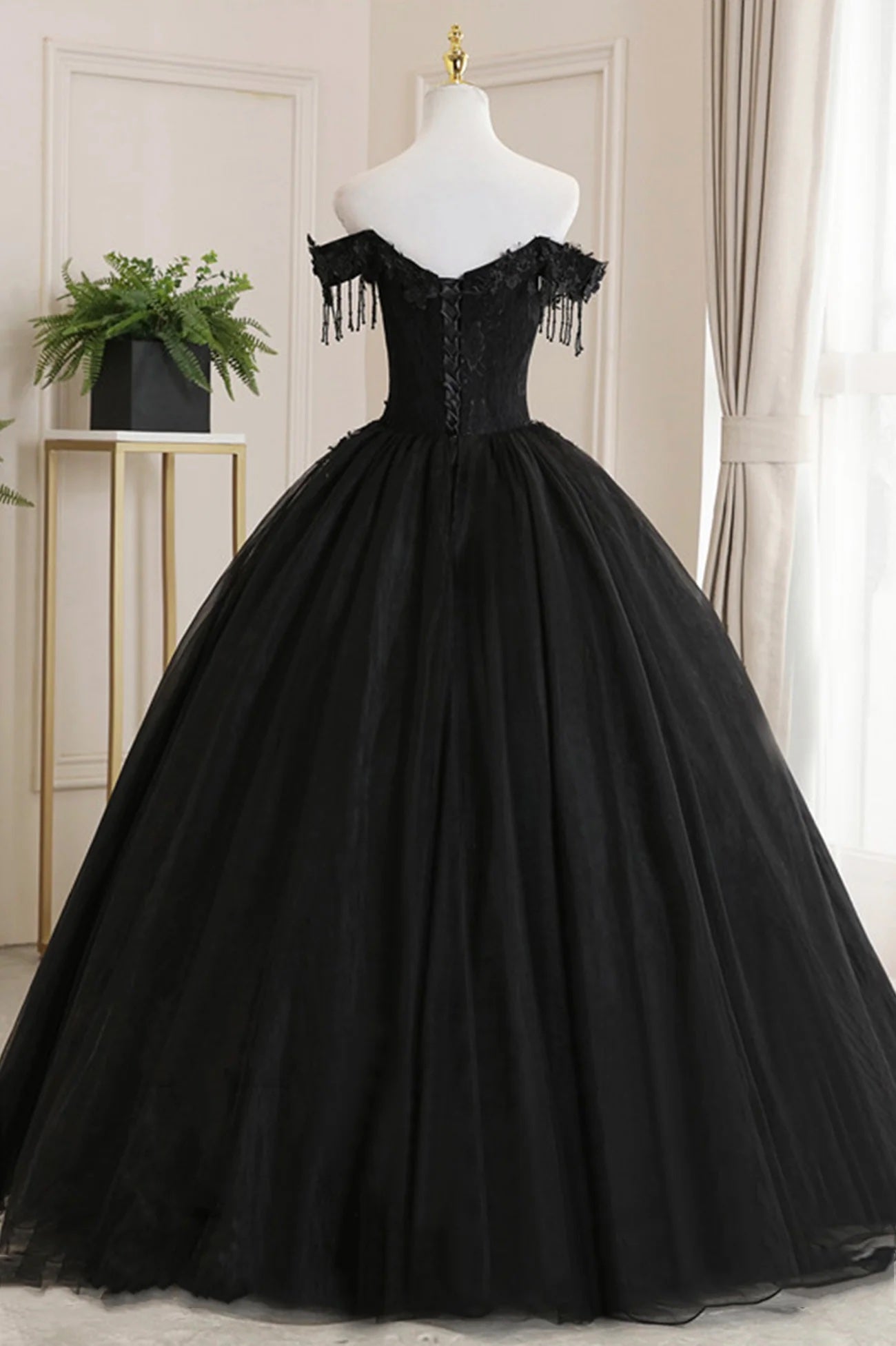 Black Ball Gown A-Line Corset Lace Floor Length Formal Dress Princess Evening Dress