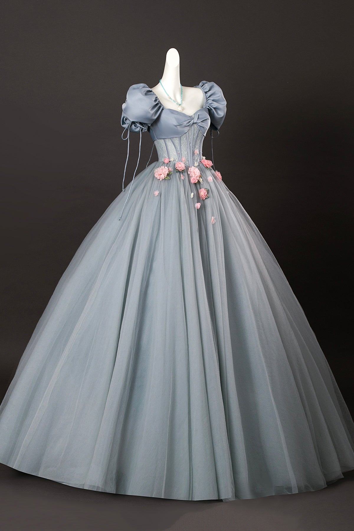 Beautiful Princess Dress A-Line Grey Short Sleeve Corset Long Formal Dress