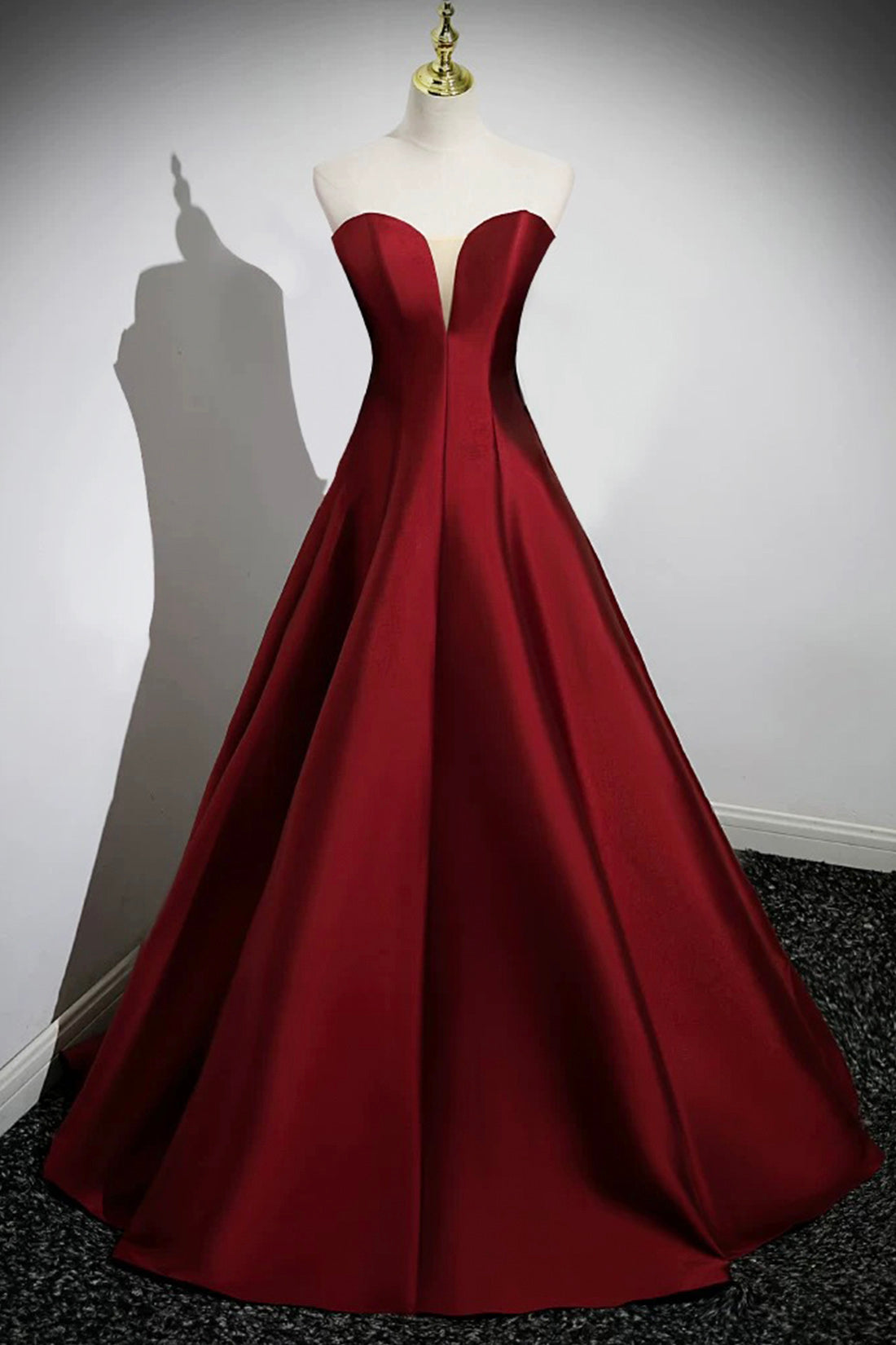 Party Dress Elegant Burgundy Satin Evening Dress Off Shoulder Puffy Short Sleeve Formal Dress