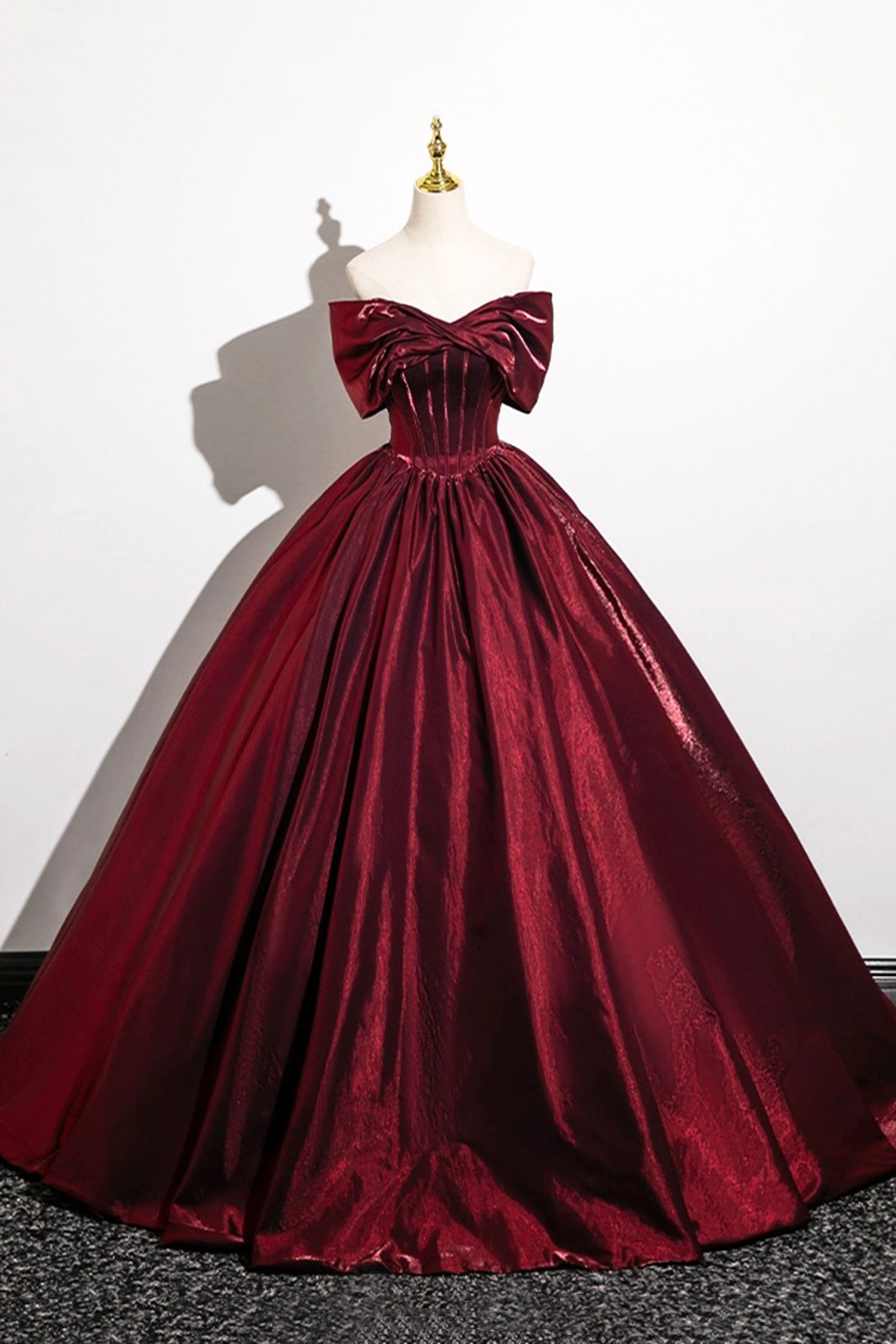 Burgundy Princess Dress A-Line Backless Off Shoulder Long Prom Formal Dresses