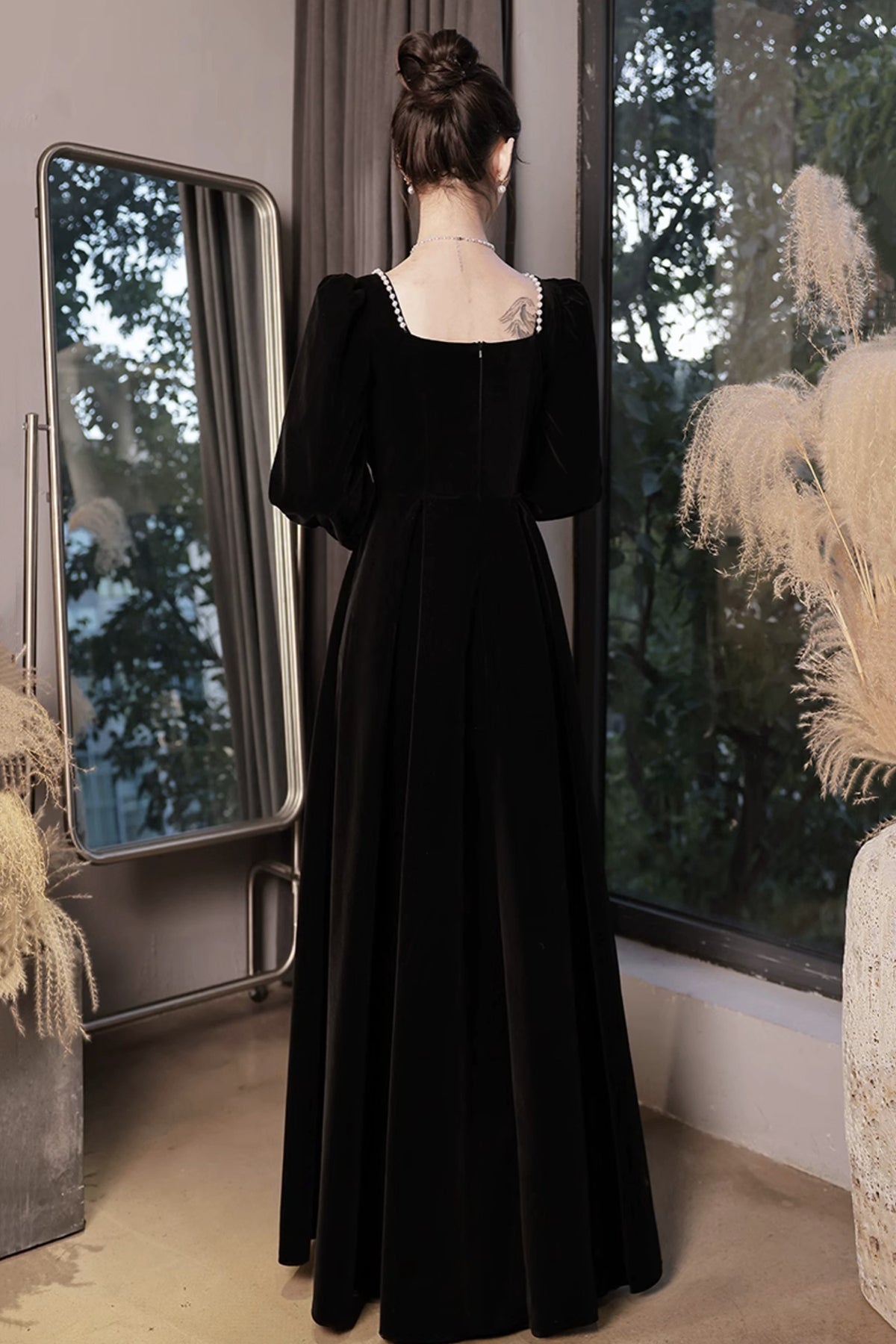 Black Party Dress Elegant Velvet Evening Dress Long Sleeve Floor Length Formal Dress